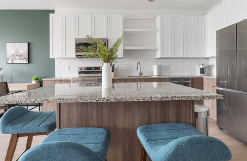 Highpoint Apartment | Landing | Amazing 1BD, Game Room, Pool