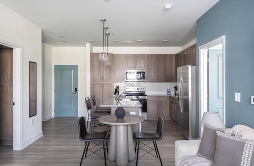 Wilmington Apartment | Landing | Beautiful 2BD, Gym, Pool