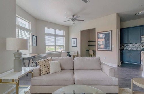 Nassau Bay Apartment | Landing | Modern 1BD, Gym, Clubhouse