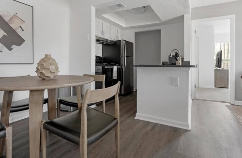 Winston - Salem Apartment | Landing | Modern 2BD, Pool, Gym