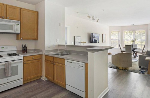 Norristown Apartment | Landing | Spectacular 2BD, Clubhouse, Gym