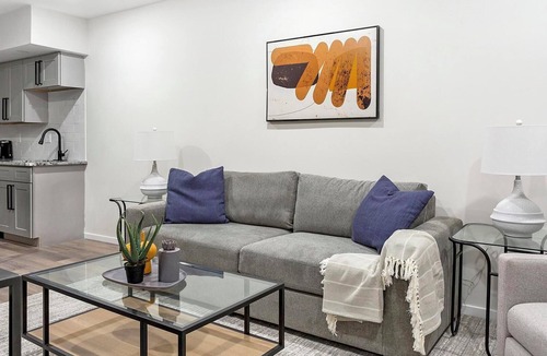 Spruce Hill Apartment | Landing | Spectacular 2BD, Clubhouse, Gym