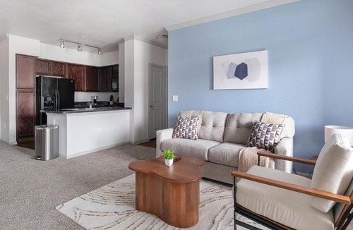 Northeast Houston Apartment | Landing Stylish 1BD Game Room Clubhouse