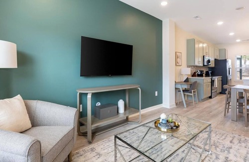 Wilmington Apartment | Landing | Stylish 2BD, Yoga Studio, Gym