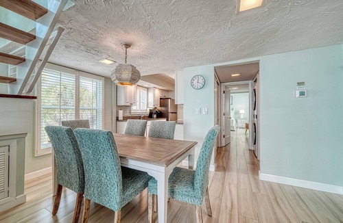 Longboat Key Condo | LaPlaya 201C-Breathtaking Gulf panorama from this corner end unit.