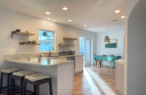 West Bradenton House | Large 4 BD with heated pool near Anna Maria Island and IMG