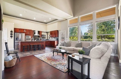 Meridian House | Large Group Home in Meridian w/Theater Room & Patio | Sleeps 16+