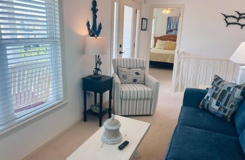 Holden Beach House | Libby's Lookout: Spacious 4-bedroom retreat near the beach in Holden Beach, NC.