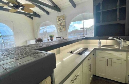 Hawaii Kai House | Life on the Water Hawaii