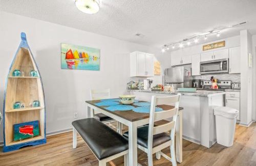 Little River Apartment | Lil River Paradise