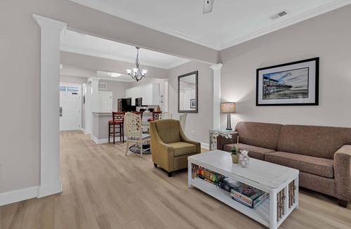 North Litchfield Beach Condo | Litchfield 1BR Getaway at Seaside Inn
