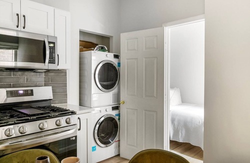 North End Apartment | Lovely North End 3BR w/W/D, nr Restaurants, by Blueground