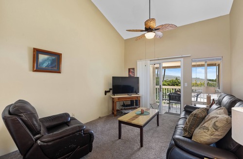 Kailua-Kona Condo | 🌴Lovely quiet location partial ocean views.This complex requires a 30 day minimum stay.🌴