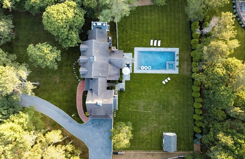 Katama House | Luxury 5 Bedroom Katama Estate With Pool/Hot Tub