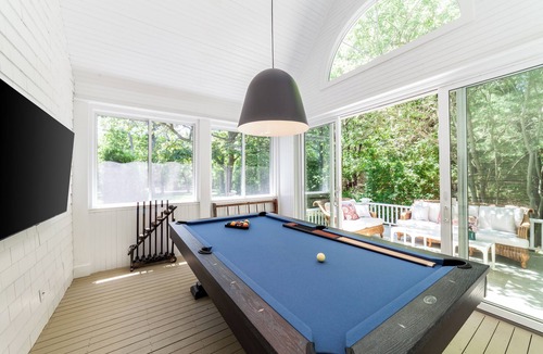 Katama House | Luxury 5 Bedroom Katama Estate With Pool/Hot Tub