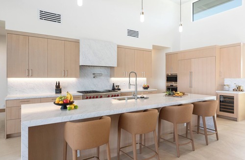 Waikoloa House | Luxury 5BR One Ocean Estate (OE12) at Mauna Lani – Lanai, Great Room & Pool