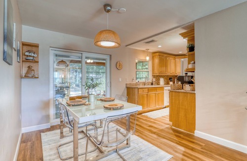 Alta Vista House | Luxury Family Home Near Downtown & Siesta Key Beach