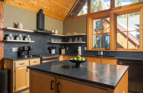 Saint Mary's Cabin | Luxury Glacier Retreat, Game Room & Epic Views