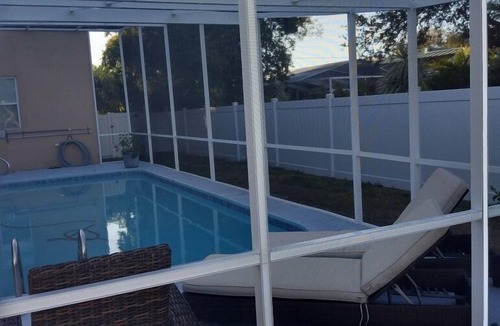 Harbor Bluffs House | Luxury Spacious 6 bedrooms Private Pool Spa 2 miles to Beach W/Heated huge pool