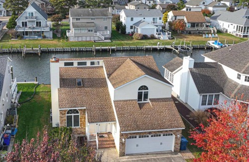 Ocean Pines House | Luxury Waterfront Retreat, Private Dock, Pontoon Option, Golf, Pools, Beach Club