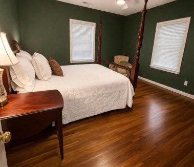 Mullins House | Macknolia Manor