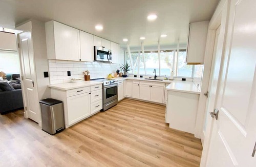 Punaluu House | Magic North Shore Beach House 30 Day Rental