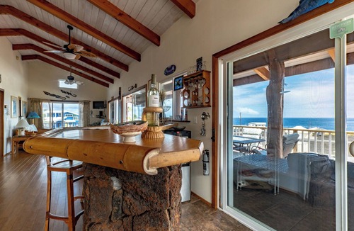 Captain Cook House | Makai Hideaway 600ft from Ocean Giant Deck Gameroom/10 day special in Fall