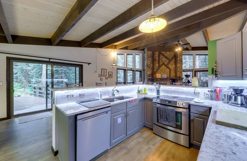 Downieville-Lawson-Dumont Cabin | Mid-Century Cabin: Creekside, Easy Access to i-70