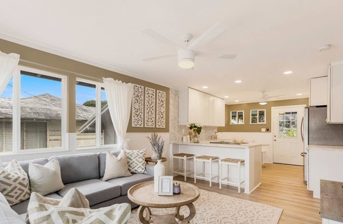 Pacific Heights Cottage | Mikaela’s Cottage