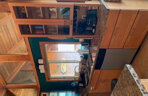 Captain Cook House | Milolii Whale House with Spectacular Ocean View!