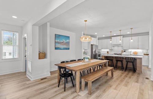 Tranquil Harbour House | Mint to Be: 4BR Luxury Retreat w/Pool & Hot Tub Near Beach