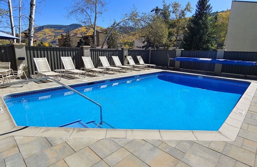 Vail Condo | Modern Luxury Vail Condo, steps to Gondola | W101