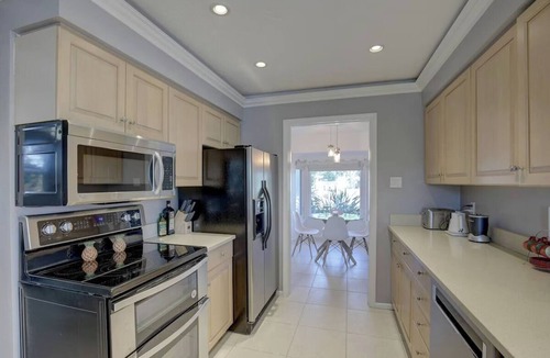 South Gate Ridge House | Modern vacation home right on the lake in Sarasota - 10 km to Siesta Key & Downtown