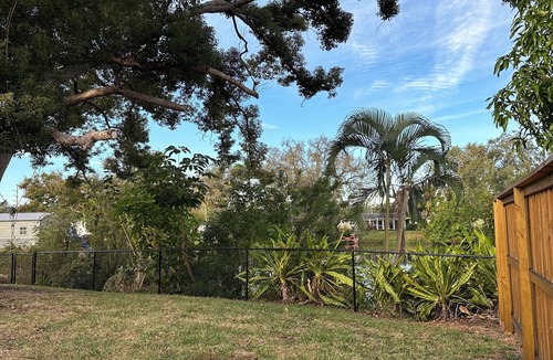 South Gate Ridge House | Modern vacation home right on the lake in Sarasota - 10 km to Siesta Key & Downtown