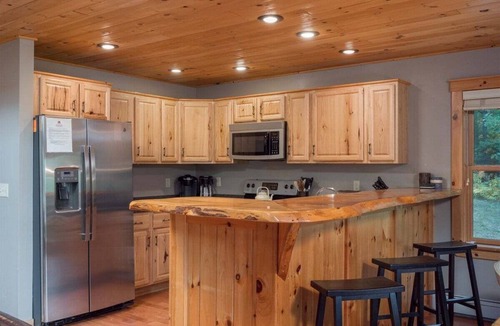 Bethel House | Mount Brook Cabin with Sauna