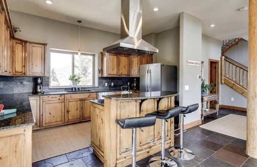 Idaho Springs House | Mountain Liv’n Modern 100% Off-grid Home with Amazing Views