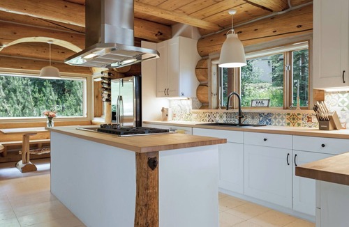 Highland Meadows House | Mountain oasis for large groups!