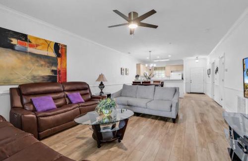 Central Myrtle Beach Apartment | Myrtlewood Villas Condo, Pools & Golf Nearby