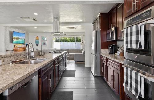 Laie House | Naupaka Breeze Ocean View AC 30 DAY STAY SPECIALS!