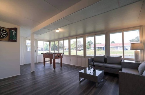 Bradenton House | Near Beaches & IMG Academy, Mins to Downtown