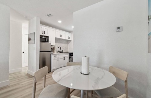 Treasure Island Apartment | Near Johns Pass 1 Block From Gulf Shores Treasure Island