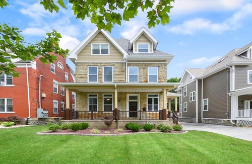 Point Breeze North Apartment | Netflix+BBQ+9Bedrooms With Parking Near Bakery Sq.