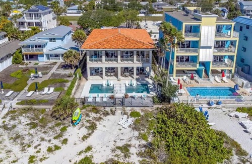 Indian Rocks Beach House | Ocean Blue Villa