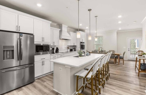 Caine Woods House | Ocean Breeze at Lighthouse Bay
