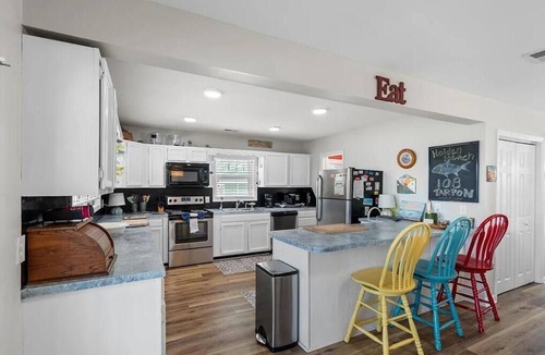 Holden Beach House | Oceanfront Heaven's Anchor in Holden Beach, 3BR, 2BA, perfect for family fun!