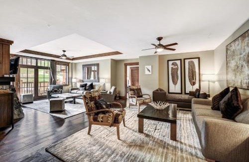 Peak 8 Apartment | One Ski Hill Place S8421