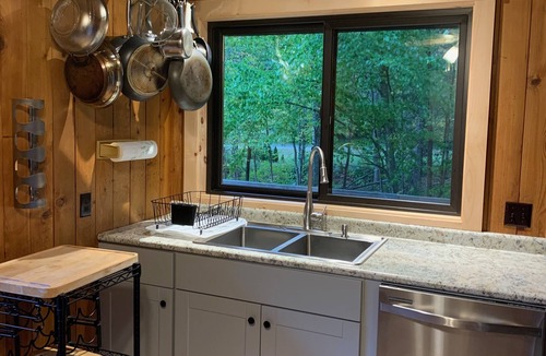 Plymouth Ski Chalet | OZ CHALET - 4 Bedroom Ski Chalet Between Killington and Okemo