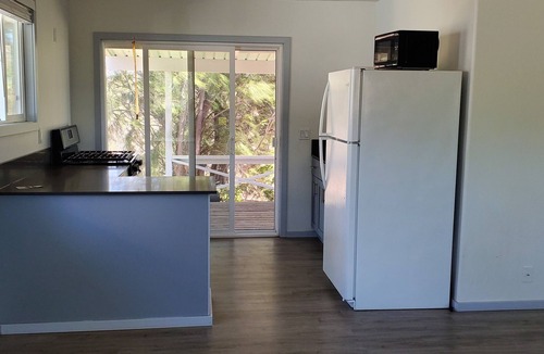 Kohala Estates Cottage | Paddles Too: Cozy Cottage in a quiet neighborhood.
