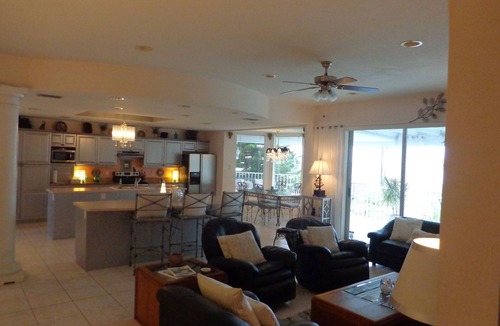 Tierra Verde House | Palace Lavishly Furnished For Vacation Rental