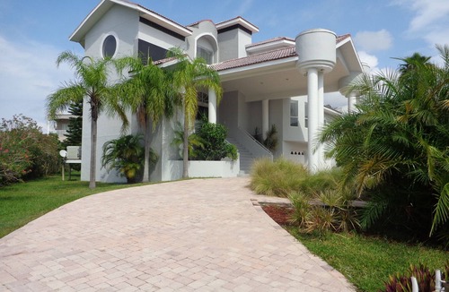 Tierra Verde House | Palace Lavishly Furnished For Vacation Rental